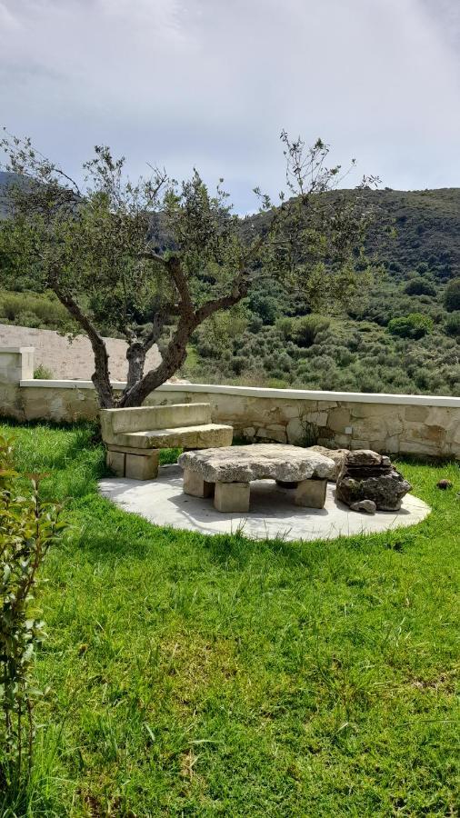 Georgioupoli Studio 2 With A Pool And Lake Views Luaran gambar